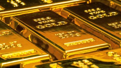 global-gold-price-surges:-what-it-means-for-canadian-investors